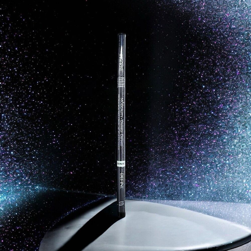 MOBEAUTY Divinely Defined Precision Brow Pencil & Brush in Blonde 0.003 Oz NWOB